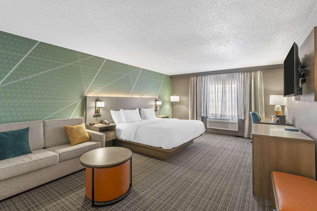 Comfort Inn & Suites Louisville Airport Fair & Expo Kamer foto